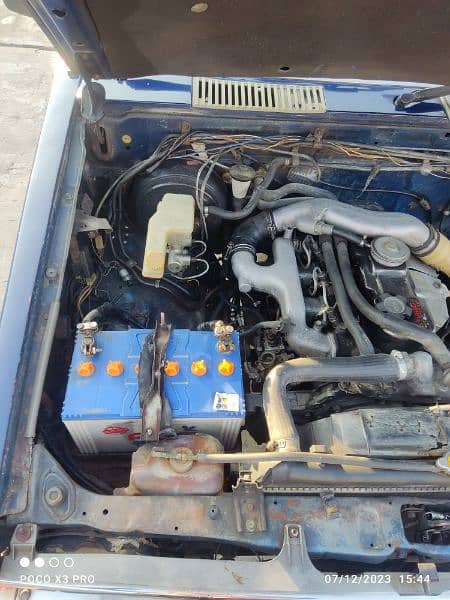 Nissan pickup Diesel engine 16