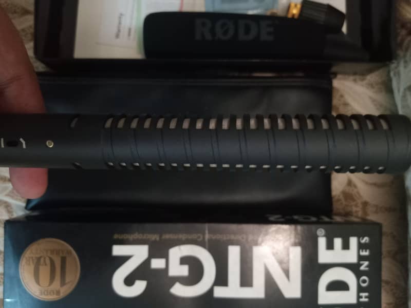 Rode Ntg 2 boom microphone 2