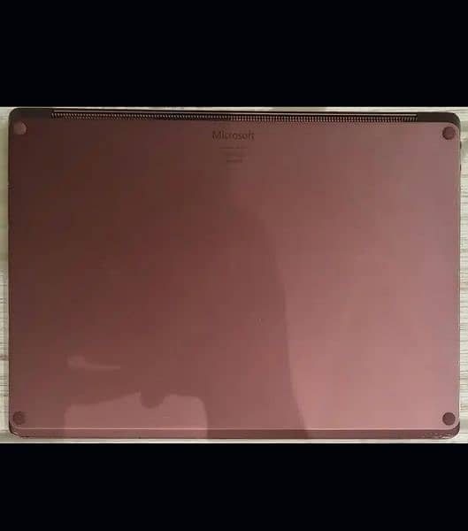 Microsoft surface laptop 2 2020 model. bought from Canada. 2