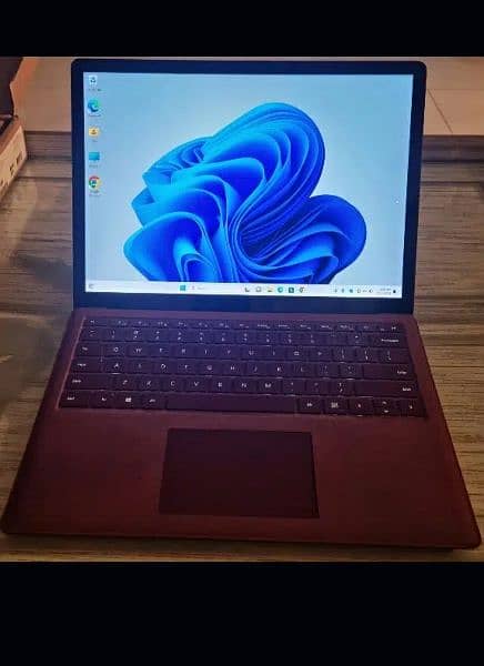 Microsoft surface laptop 2 2020 model. bought from Canada. 5