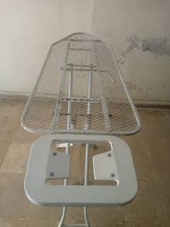 Winsor Iron Stand - Adjustable Size, Excellent Condition