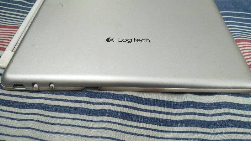 Logitech Wireless Keyboard 2
