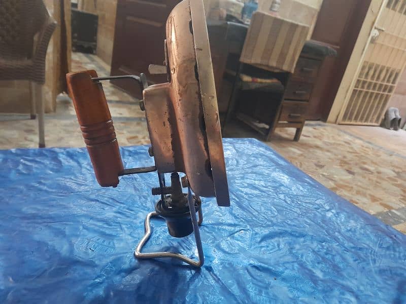 Gas Iron good condition full running 1