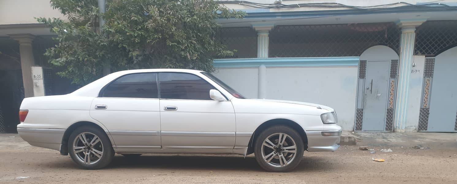 Toyota Crown Super Saloon 1994 8