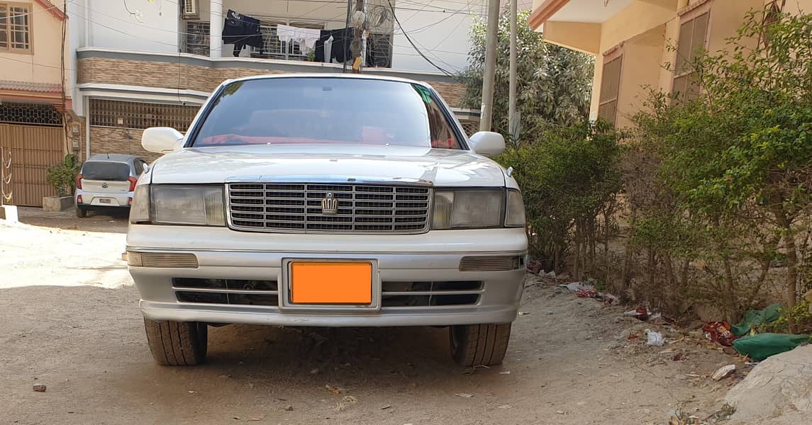 Toyota Crown Super Saloon 1994 10