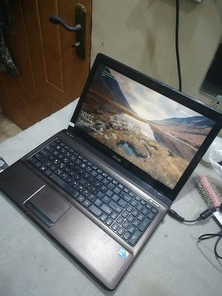 Laptop for sale 4GB Ram 320 GB  ROM .  Better than Dell. hp. lenavo 0