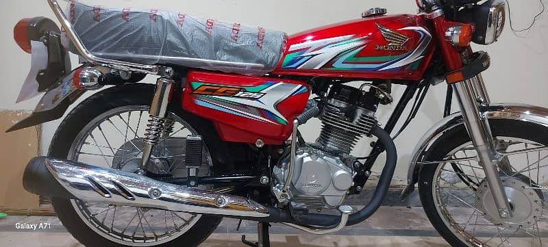 Honda CG125 fore sale in Islamabad applied 2023 model 03341982280 2