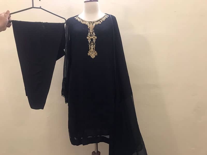 Black formal Agha noor dress for sale 2