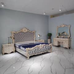king bed set / double bed / dressing table / side table / wooden 0
