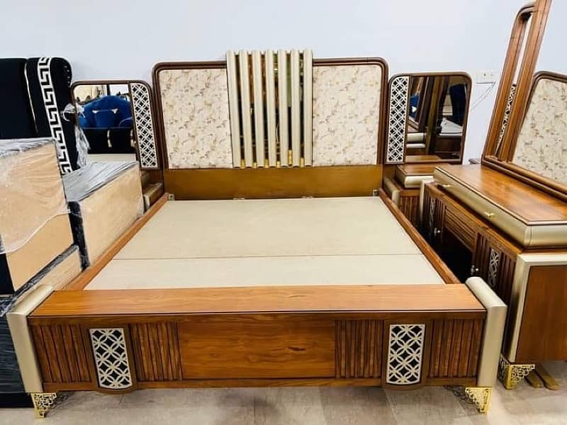 king bed set / double bed / dressing table / side table / wooden 12