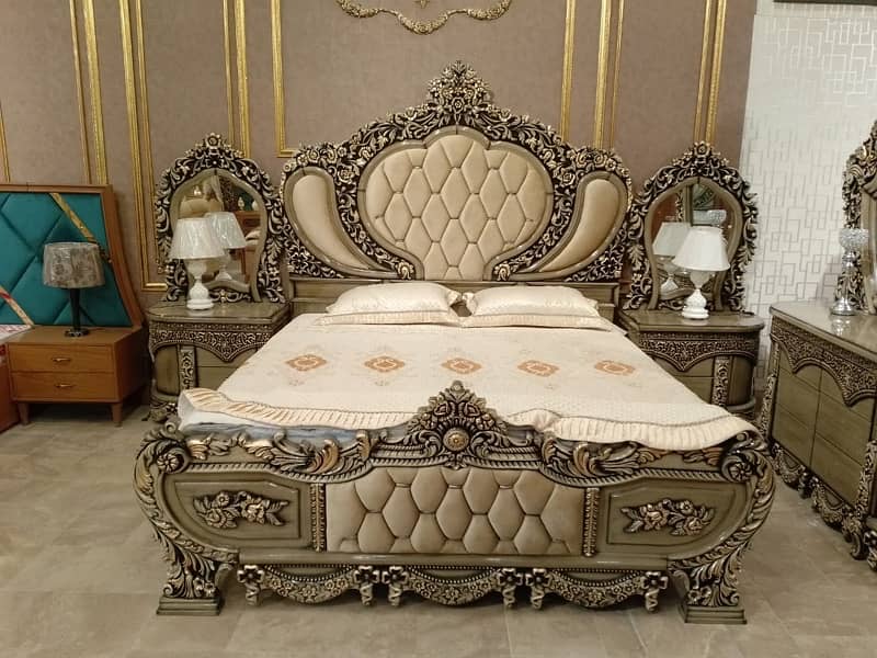king bed set / double bed / dressing table / side table / wooden 13
