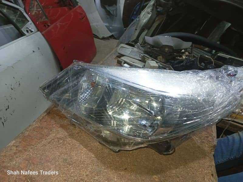 Toyota Vitz 2011-2013 Hid Headlight- Toyota Vitz Hid Front Light Pair 5