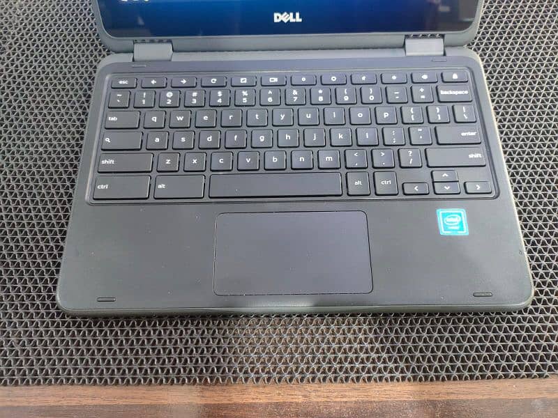 Dell Chromebook 3189 , Touch & 360 , 4 GB Ram 14
