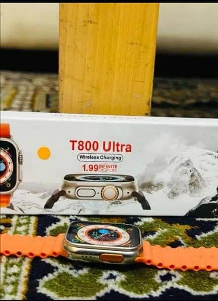 t800 ultra 10/10 condition watch ka sath bhi  charger h   protector bi 1