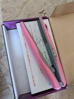 Imported Straightener (Rechargeable)