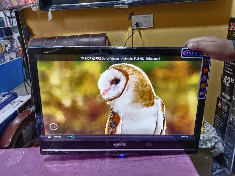 New wifi  22 inch Led TV 03345354838 cal for details 1