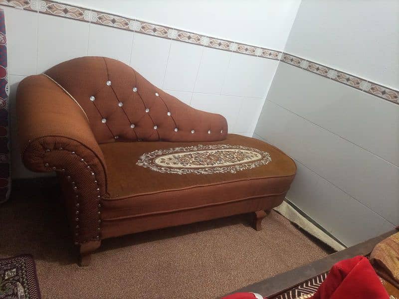 Dewan Sofa For Sale 0