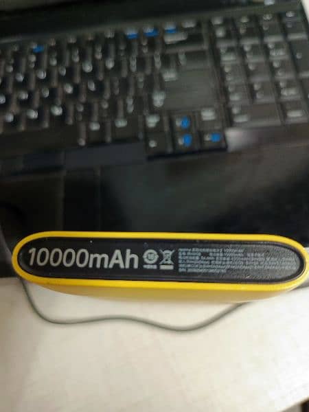 Realme powerbank 18 watt vooc fast charging 2