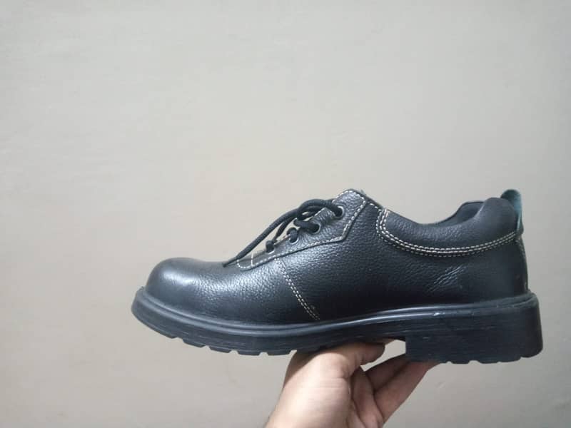 Hush Puppies Safty Shoes 2