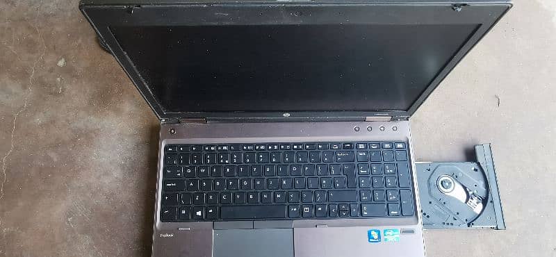 HP ProBook 6560b | 128 ssd |  Ram 4 |Core i5 | 3 gen 6