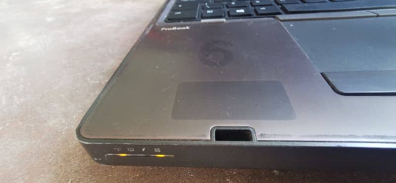 HP ProBook 6560b | 128 ssd |  Ram 4 |Core i5 | 3 gen 8