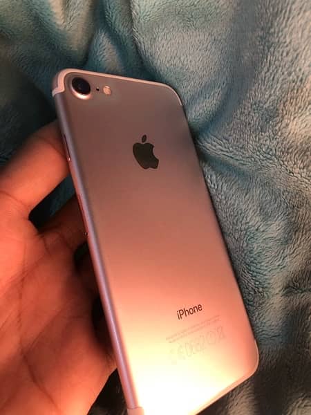 Iphone 7 32gb PTA approved 1