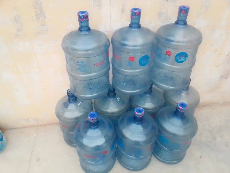 Used Nestle Bottles Available in good condition 1