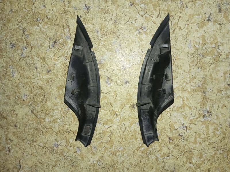 Daihatsu Mira 2007-2023 Wiper Shield Corner - Mira Viper Shield Corner 3