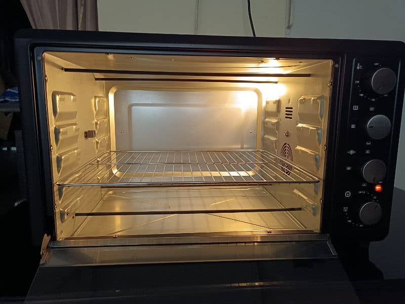 e-Lite Oven Toaster - 65 LTR With Internal Fan 1