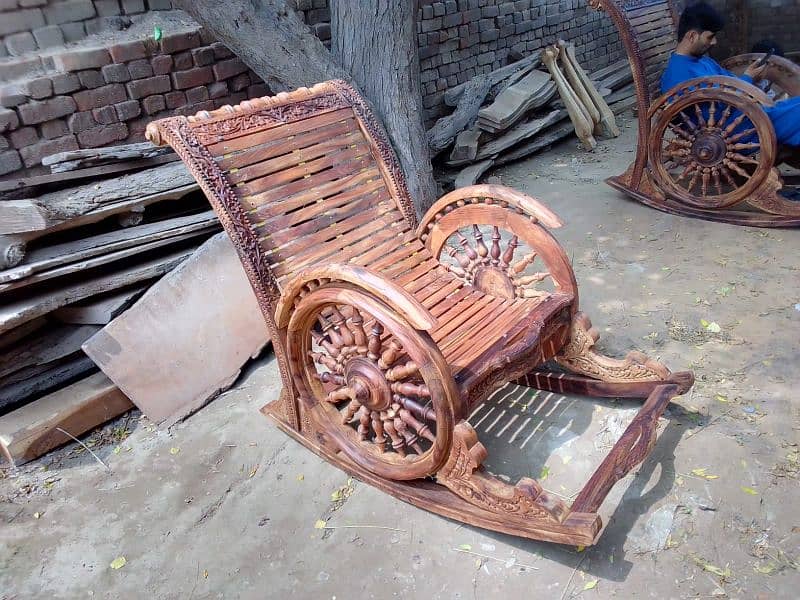 Best quality wooden chairs available on Taqi furniture 9