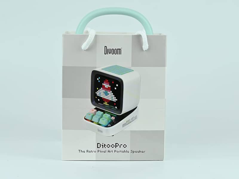 Divoom Ditoo-Pro Retro Pixel Art Bluetooth Speaker + Game 3