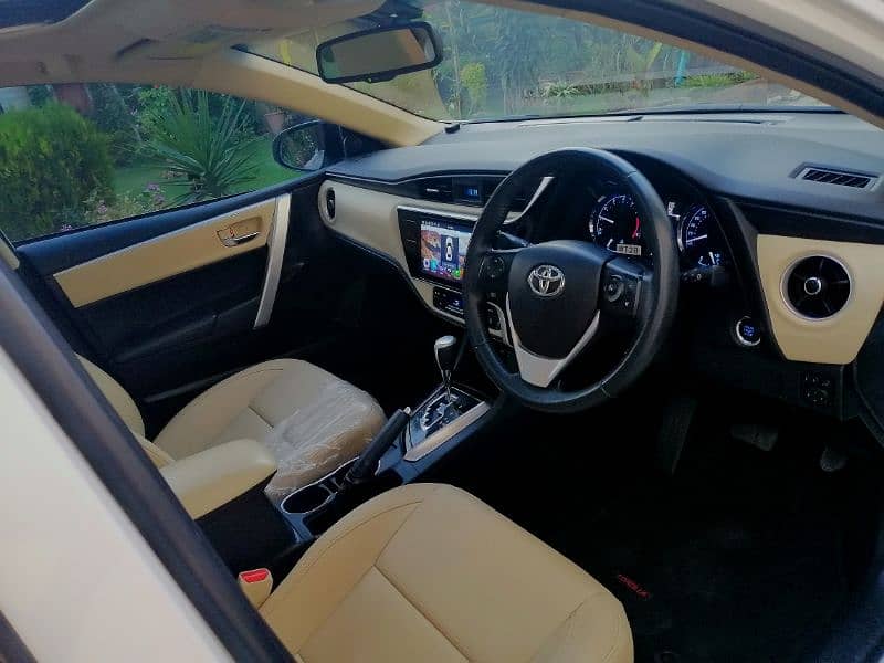 Toyota Corolla Altis Grande CVT-i 1.8 model 2021 - Islamabad regd 2
