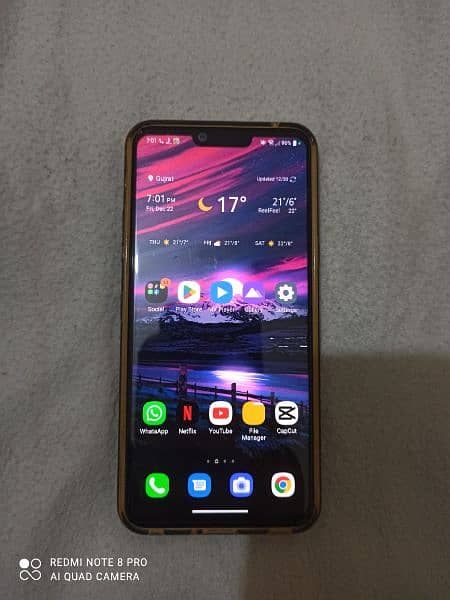 LG G8 ThinQ 6/128 11