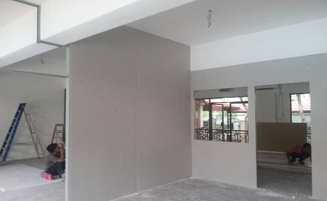 OFFICE PARTITION CONTRACTOR, GYPSUM BOARD AND GLASS PARTITION 11