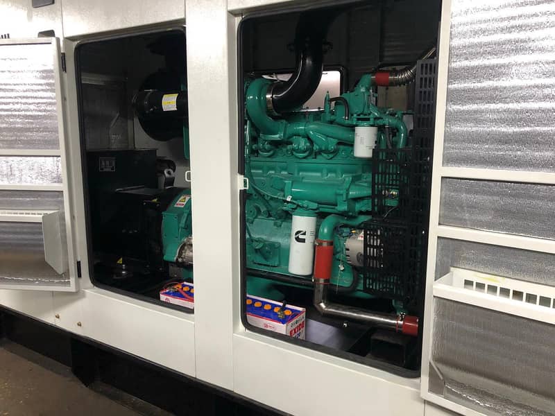 generator 300Kva cummins slightly used generator 6