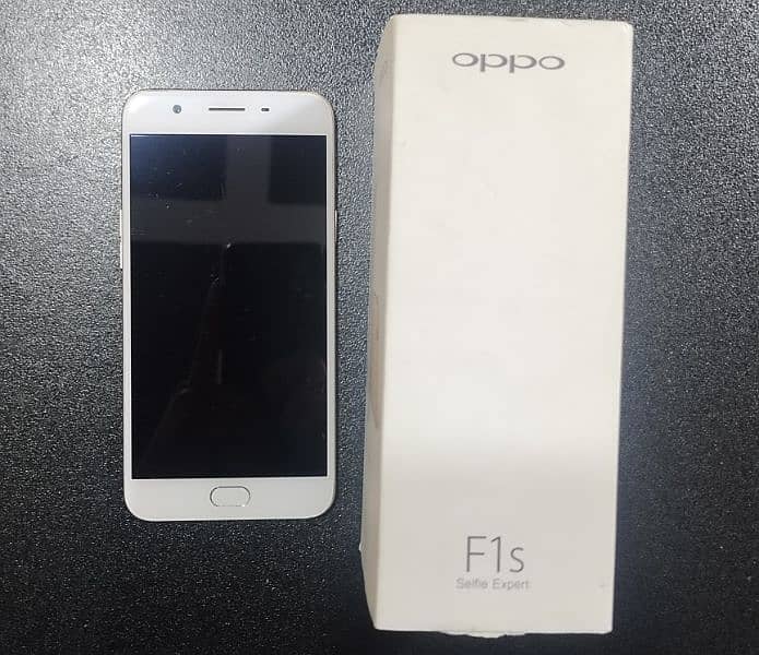 OPPO F1S 4 / 64 Gb 4