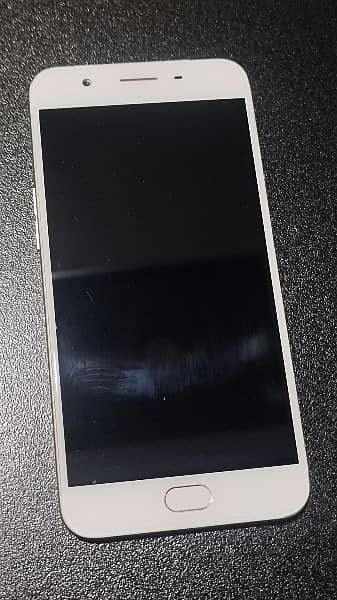 OPPO F1S 4 / 64 Gb 5