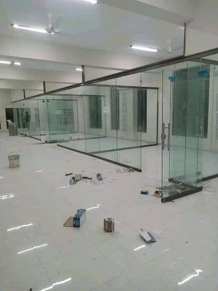 Aluminium Windows / Aluminium Glass Partitions / Tempered Glass Cabins 6