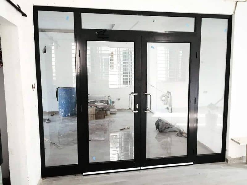 Aluminium Windows / Aluminium Glass Partitions / Tempered Glass Cabins 14