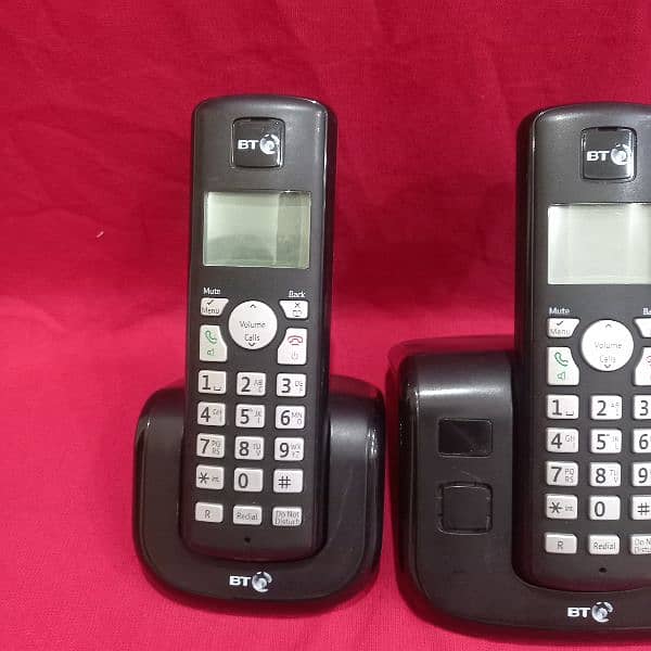 twin Wireless intercom with landline 14
