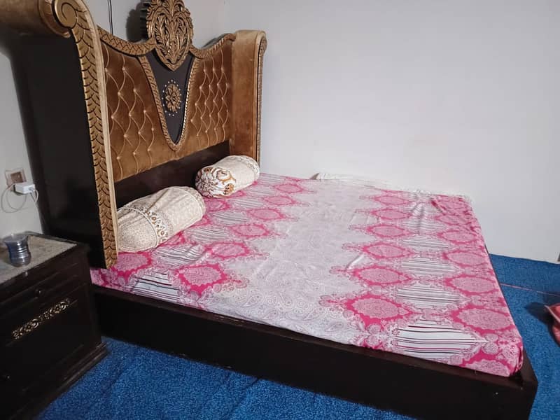 Double size bed urgent sale 1