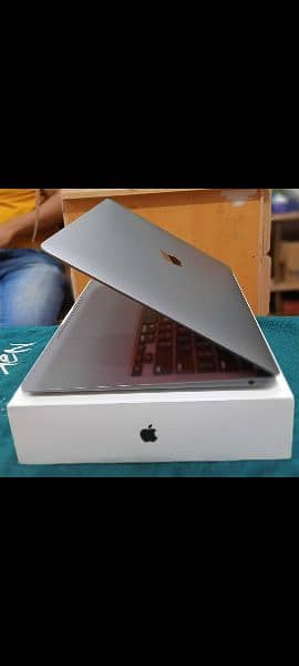 MacBook Air 2020 Core i3 8GB 256GB Space Grey & Gold Color With Box 1