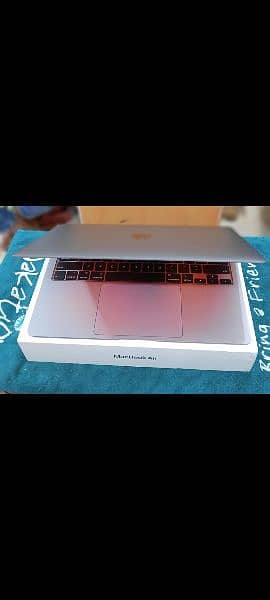 MacBook Air 2020 Core i3 8GB 256GB Space Grey & Gold Color With Box 13