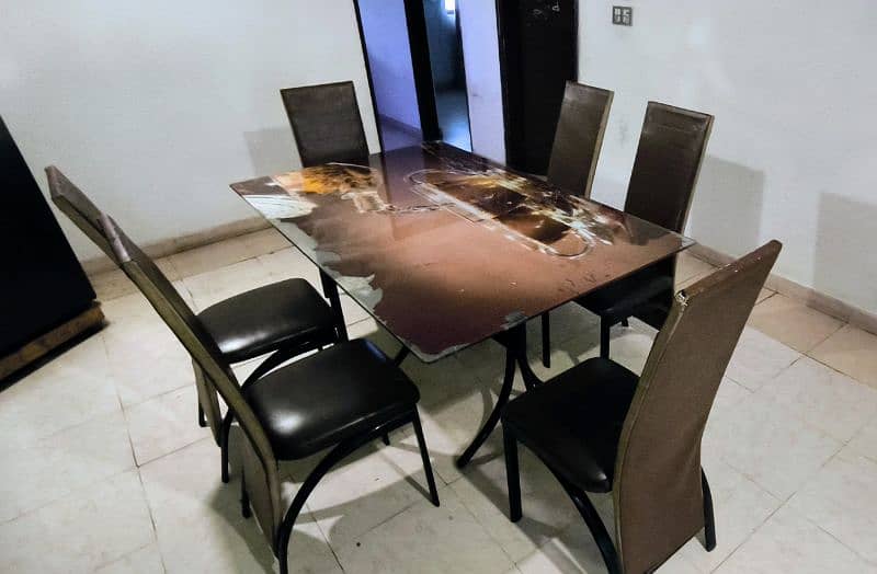 Dining table with 6 chairs 1