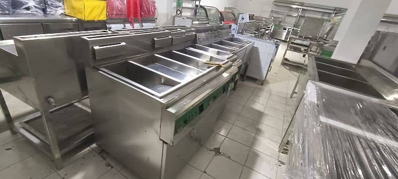 pizza oven all company we hve fast food machinery counter fryer dough 3