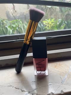 NARS blush and complimentary brush
