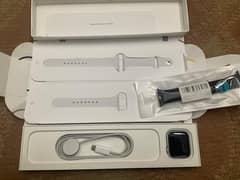 Apple Watch Series 8 45 mm Silver Aluminum Case  White Sport Band 0