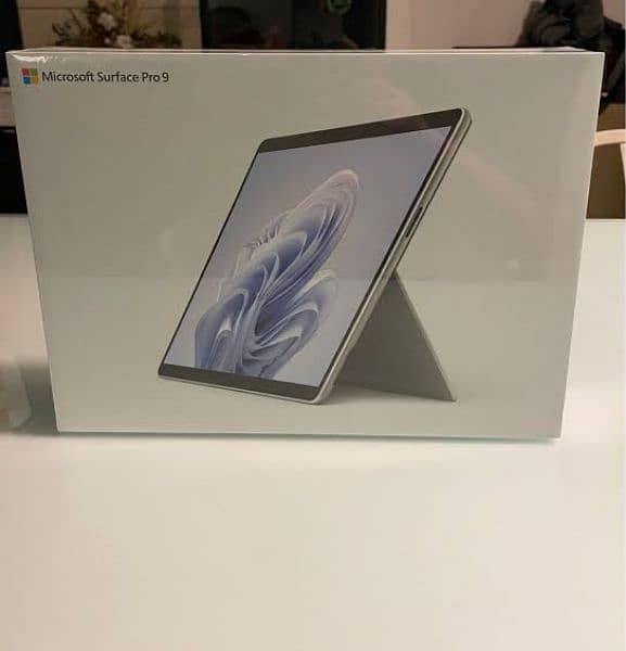 Microsoft Surface Pro 9 with Signature Keyboard and Slim Pen 2 0