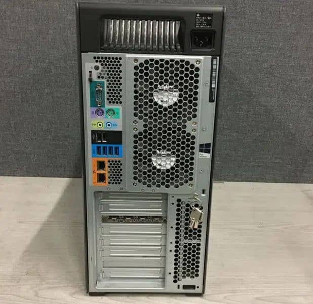 Hp Z840 workstation Dual Processor E5-2650 v4 (24 Cores and 48 Threads 3