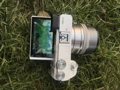 a6000 sony With kit lense camera Special edition White
